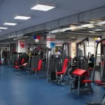 Занятия йогой, фитнесом в спортзале Pioneer Сургут