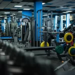 Занятия йогой, фитнесом в спортзале Platinum Gym Белгород