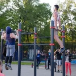 Занятия йогой, фитнесом в спортзале Площадка WorkOut на тропе Здоровья Благовещенск