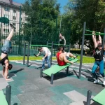 Занятия йогой, фитнесом в спортзале Площадка WorkOut на тропе Здоровья Благовещенск