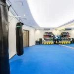 Занятия йогой, фитнесом в спортзале Подростковый клуб Альфа Санкт-Петербург