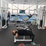 Занятия йогой, фитнесом в спортзале Похудей-ка Чусовой