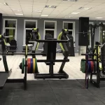 Занятия йогой, фитнесом в спортзале Power Athletic Екатеринбург