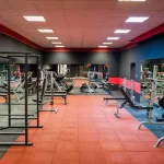 Занятия йогой, фитнесом в спортзале Power club Ангарск