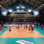 Занятия йогой, фитнесом в спортзале Премьер-Арена Сургут
