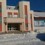 Занятия йогой, фитнесом в спортзале Премьер-Арена Сургут