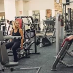 Занятия йогой, фитнесом в спортзале Prestige Челябинск