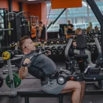 Занятия йогой, фитнесом в спортзале ПроФитнес Санкт-Петербург