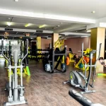 Занятия йогой, фитнесом в спортзале ProFitness Кемерово