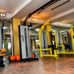 Занятия йогой, фитнесом в спортзале ProFitness Кемерово