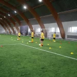 Занятия йогой, фитнесом в спортзале Profootball Academy Москва