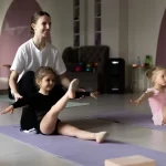 Занятия йогой, фитнесом в спортзале Progymkids Санкт-Петербург