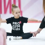 Занятия йогой, фитнесом в спортзале Progymkids Санкт-Петербург