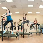 Занятия йогой, фитнесом в спортзале ProJumping Брянск