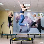Занятия йогой, фитнесом в спортзале ProJumping Брянск