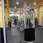 Занятия йогой, фитнесом в спортзале Прометей Геленджик