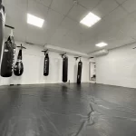Занятия йогой, фитнесом в спортзале Punch’n’kick Москва