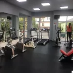 Занятия йогой, фитнесом в спортзале Радомир Симферополь