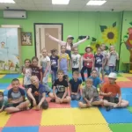 Занятия йогой, фитнесом в спортзале Развивайка-размышляй-ка Владивосток