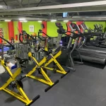 Занятия йогой, фитнесом в спортзале Re_Форма Челябинск