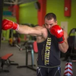 Занятия йогой, фитнесом в спортзале Re_Форма Челябинск