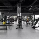 Занятия йогой, фитнесом в спортзале Re Gym Самара