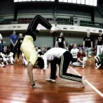 Занятия йогой, фитнесом в спортзале Real Capoeira Москва