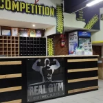 Занятия йогой, фитнесом в спортзале Real Gym Благовещенск