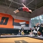 Занятия йогой, фитнесом в спортзале Real jump Красноярск