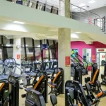 Занятия йогой, фитнесом в спортзале Real M Пермь