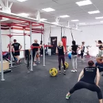 Занятия йогой, фитнесом в спортзале RealFit Ижевск