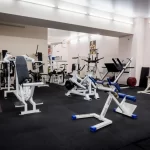 Занятия йогой, фитнесом в спортзале Red Cristal Челябинск