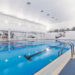Занятия йогой, фитнесом в спортзале ReefShark Москва