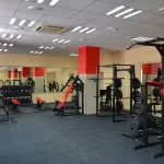 Занятия йогой, фитнесом в спортзале Reforma Архангельск