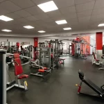 Занятия йогой, фитнесом в спортзале ReForma Северодвинск