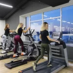 Занятия йогой, фитнесом в спортзале ReGYM Екатеринбург