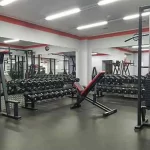 Занятия йогой, фитнесом в спортзале ReGYM Тюмень