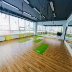 Занятия йогой, фитнесом в спортзале Рекорд Барнаул