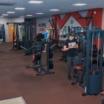 Занятия йогой, фитнесом в спортзале Рекорд Барнаул