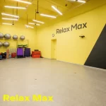 Занятия йогой, фитнесом в спортзале Relax & Stretch Москва