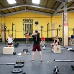 Занятия йогой, фитнесом в спортзале Resonance CrossFit Южно-Сахалинск