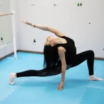 Занятия йогой, фитнесом в спортзале Ретрит-центр Ма-Ма Москва