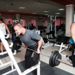 Занятия йогой, фитнесом в спортзале Roc Воронеж