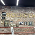 Занятия йогой, фитнесом в спортзале RockGym Калининград