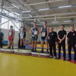 Занятия йогой, фитнесом в спортзале Романтики, детско-юношеский клуб Севастополь