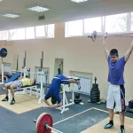 Занятия йогой, фитнесом в спортзале Ровесник Шарыпово