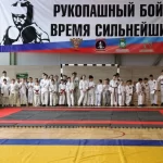 Занятия йогой, фитнесом в спортзале Рукопашный бой Нижневартовск