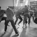 Занятия йогой, фитнесом в спортзале Русский рукопашный бой Стенка Москва