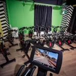 Занятия йогой, фитнесом в спортзале Сайкл-студия WheelMe Москва