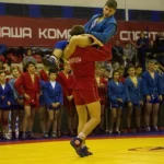 Занятия йогой, фитнесом в спортзале Самбо-80 Владивосток